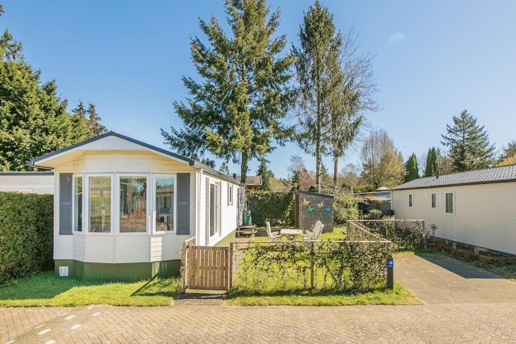 4-Pers. Chalet Met Eigen Parkeerplaats In Veluwe Βίλα Putten Εξωτερικό φωτογραφία
